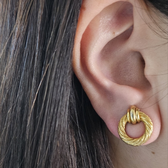 Christian Dior Rope Loop Clip on earrings - Picture 8 of 9